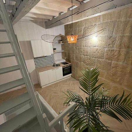 Greenery Apartment Meynes Экстерьер фото