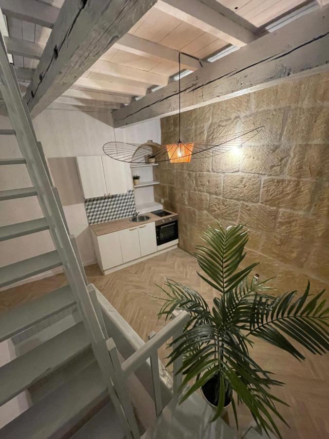 Greenery Apartment Meynes Экстерьер фото